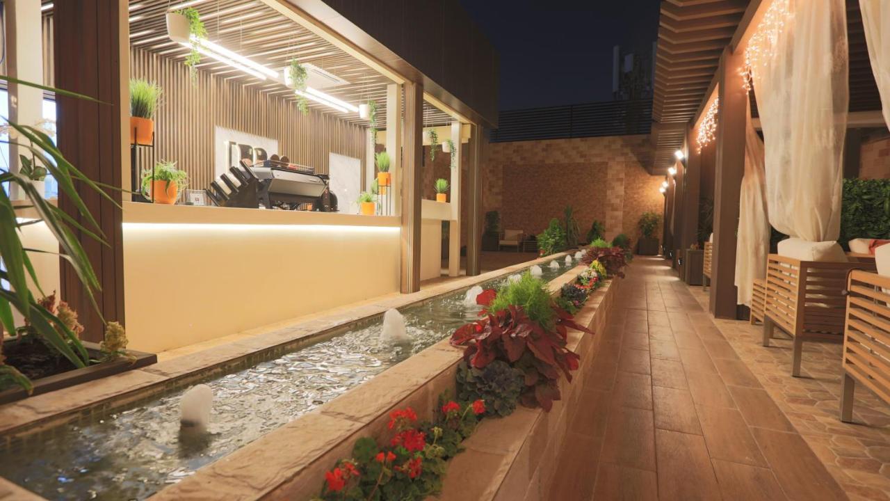 Broad Almkan Apart Hotel ターイフ エクステリア 写真